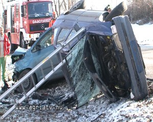 0112baleset_eger__v