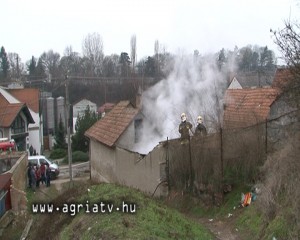 1212haztuz_eger.Still003